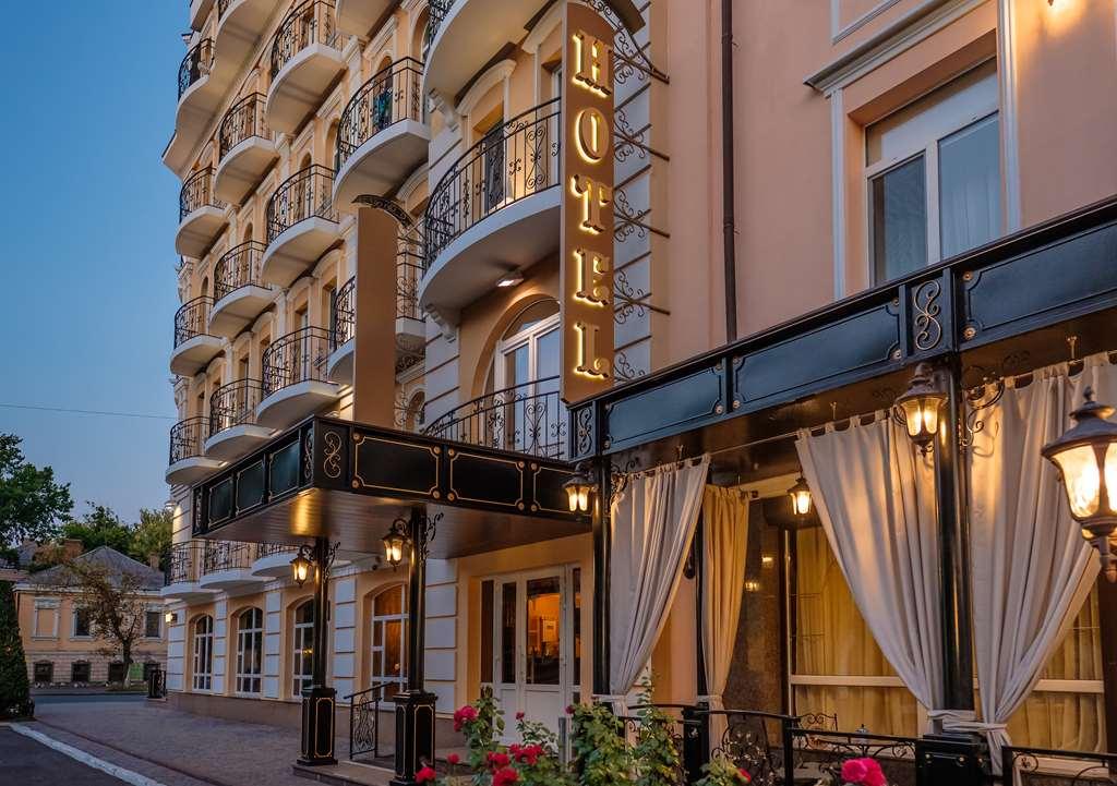 พรีเมียร์ โฮเต็ล พาลาสโซ Hotel โปลตาวา ภายนอก รูปภาพ