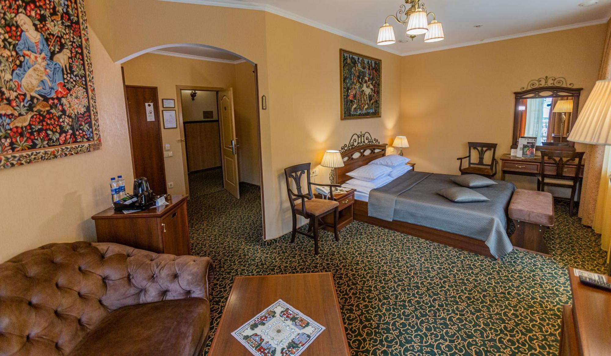 พรีเมียร์ โฮเต็ล พาลาสโซ Hotel โปลตาวา ห้อง รูปภาพ