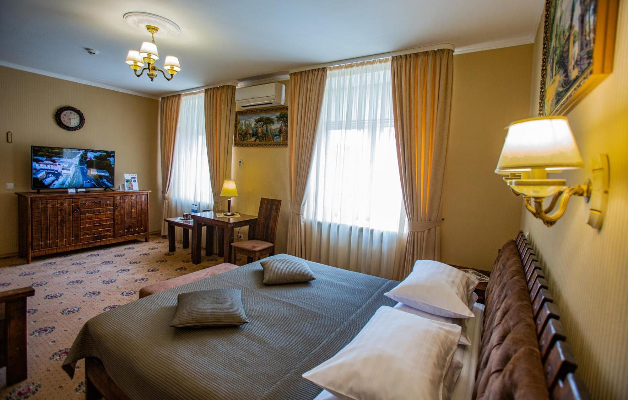 พรีเมียร์ โฮเต็ล พาลาสโซ Hotel โปลตาวา ห้อง รูปภาพ