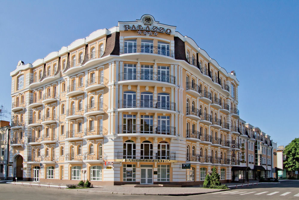 พรีเมียร์ โฮเต็ล พาลาสโซ Hotel โปลตาวา ภายนอก รูปภาพ